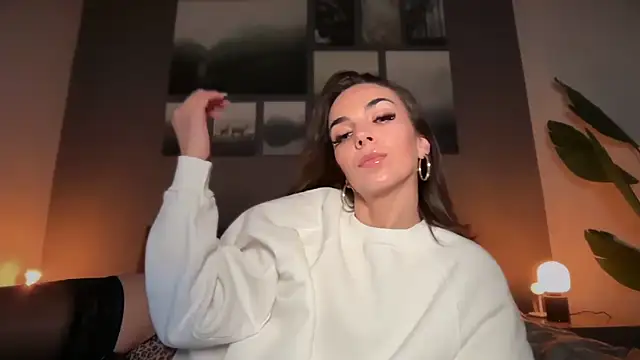 Snapshot of Bad_Giorgia chatting on 10/02/25, 11:06 Bad Giorgia online show from 10/02/25, 11:06