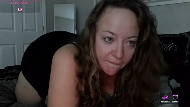 julimonroe online show from 11/20/25, 10:59