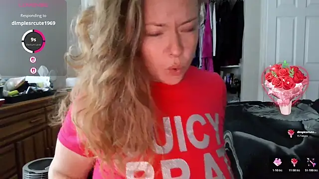 julimonroe online show from 11/22/25, 08:13