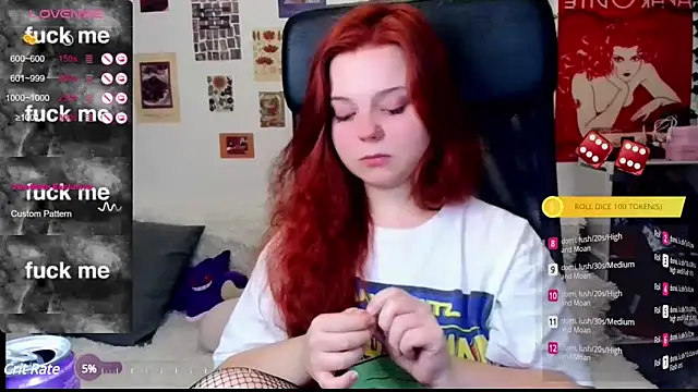 Snapshot of StellaMilla chatting on 02/02/25, 01:45 StellaMilla online show from 02/02/25, 01:45