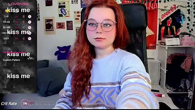 Snapshot of StellaMilla chatting on 02/16/25, 02:42 StellaMilla online show from 02/16/25, 02:42