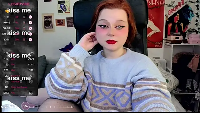 Snapshot of StellaMilla chatting on 02/17/25, 12:32 StellaMilla online show from 02/17/25, 12:32