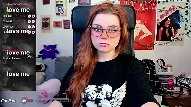 Snapshot of StellaMilla chatting on 03/15/25, 02:14 StellaMilla online show from 03/15/25, 02:14