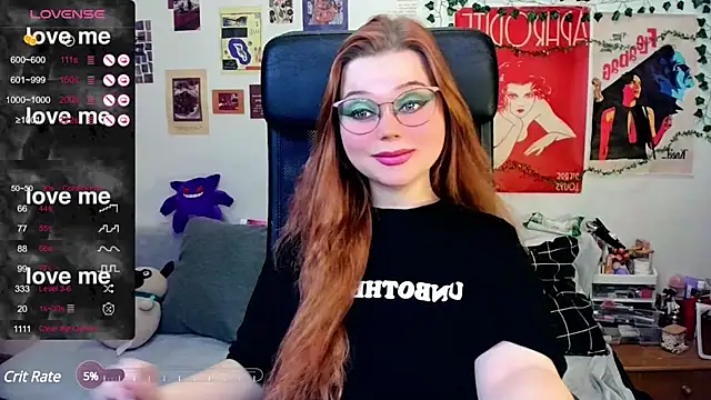 Snapshot of StellaMilla chatting on 03/18/25, 10:15 StellaMilla online show from 03/18/25, 10:15