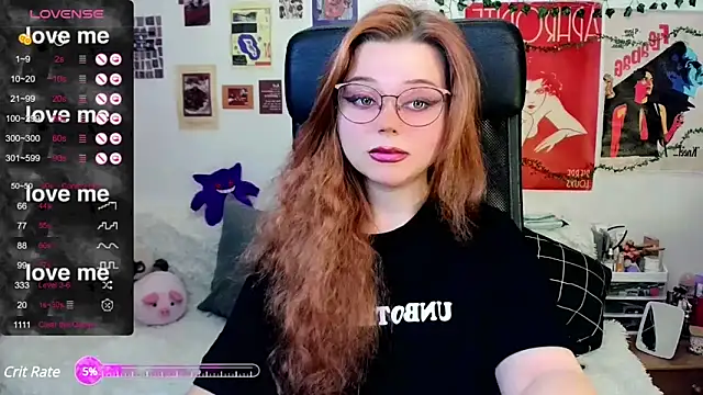 Snapshot of StellaMilla chatting on 03/19/25, 09:58 StellaMilla online show from 03/19/25, 09:58