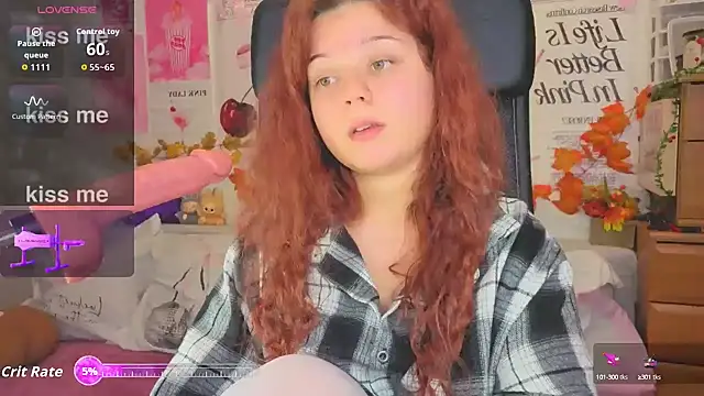 Snapshot of StellaMilla chatting on 09/19/25, 11:16 StellaMilla online show from 09/19/25, 11:16