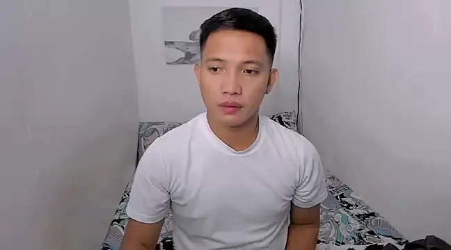 Snapshot of xSebastian19 chatting on 02/10/25, 05:30 xSebastian19 online show from 02/10/25, 05:30