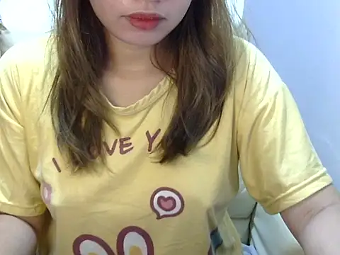 Snapshot of ___zurIII09_ chatting on 10/25/25, 06:57 zurIII09 online show from 10/25/25, 06:57