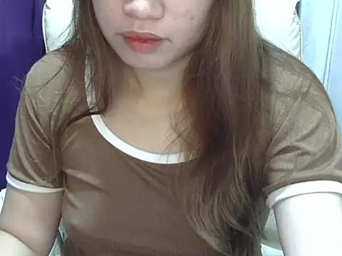   zurIII09  online show from 05/26/26, 06:26