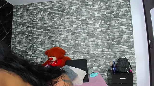 Snapshot of HeidyWillss chatting on 12/16/25, 07:30 HeidyWillss online show from 12/16/25, 07:30