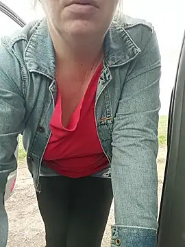 Saysomething3 online show from 11/09/25, 08:45