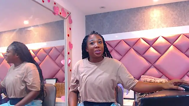 DanielaDuff online show from 02/14/26, 07:32