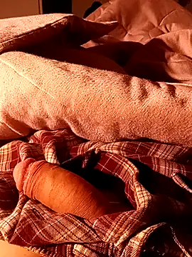 Snapshot of funcock78 chatting on 02/21/25, 03:21 funcock78 online show from 02/21/25, 03:21