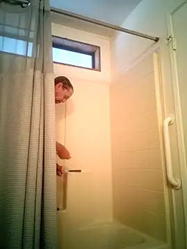 Snapshot of funcock78 chatting on 09/16/25, 03:02 funcock78 online show from 09/16/25, 03:02