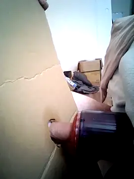 Snapshot of funcock78 chatting on 09/24/25, 06:00 funcock78 online show from 09/24/25, 06:00