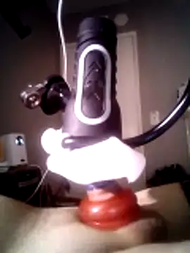 Snapshot of funcock78 chatting on 11/19/25, 07:03 funcock78 online show from 11/19/25, 07:03