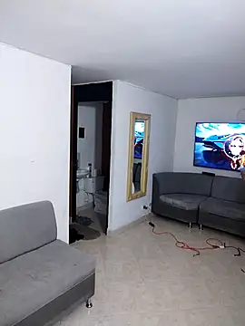 Snapshot of escalofrianti chatting on 10/04/25, 02:31 escalofrianti online show from 10/04/25, 02:31