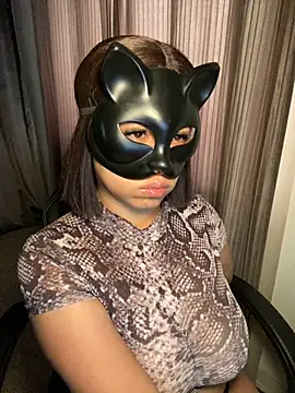 Snapshot of nenalayla chatting on 09/17/25, 12:51 nenalayla online show from 09/17/25, 12:51