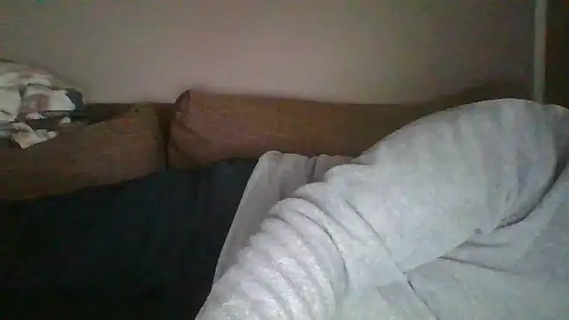 Snapshot of Anderrust chatting on 02/22/25, 08:18 Anderrust online show from 02/22/25, 08:18