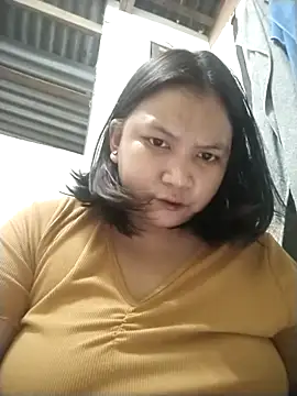 milkytitsmom4u online show from 11/07/25, 05:02