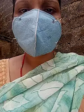 Snapshot of Lattika-Bhabhi chatting on 09/22/25, 07:10 Lattika-Bhabhi online show from 09/22/25, 07:10