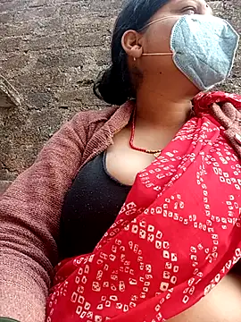 Snapshot of Lattika-Bhabhi chatting on 02/11/26, 11:37 Lattika-Bhabhi online show from 02/11/26, 11:37