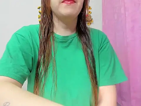 lorenitabella online show from 09/18/25, 07:54