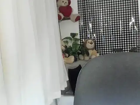 lorenitabella online show from 11/18/25, 08:52