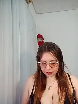 Snapshot of lorenitabella chatting on 06/20/26, 09:34 lorenitabella online show from 06/20/26, 09:34