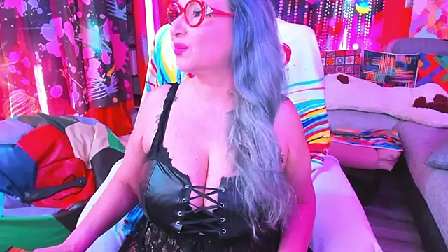 Snapshot of mature_lisa_naughty chatting on 03/21/25, 01:56 mature lisa naughty online show from 03/21/25, 01:56