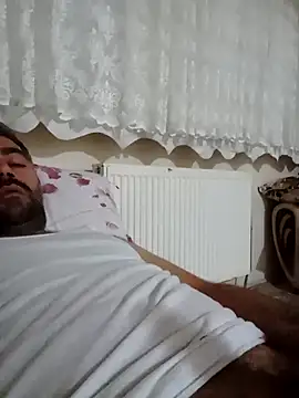 kevgir08 online show from 11/19/25, 08:53