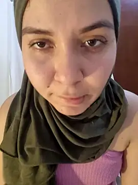 MatchedEyebrow online show from 02/21/25, 09:43