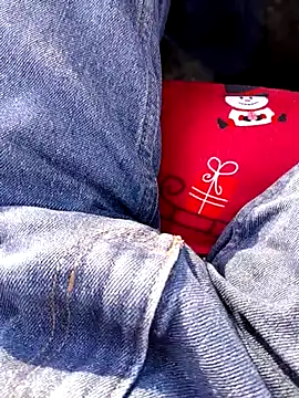 feet toes online show from 02/20/25, 01:19