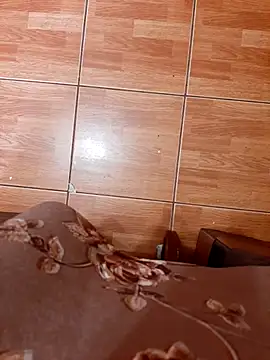 feet toes online show from 10/14/25, 05:30