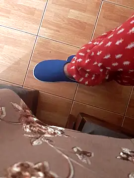 feet toes online show from 11/26/25, 07:31