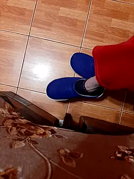 feet toes online show from 01/08/26, 05:32