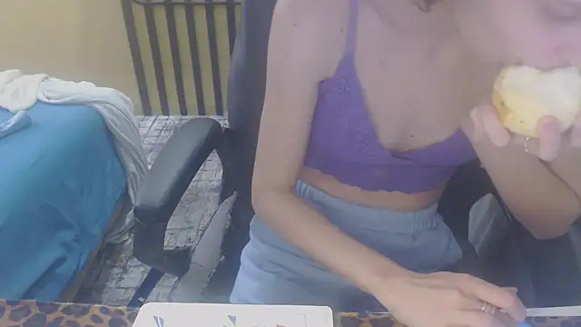 Laco-cO online show from 11/09/25, 04:16