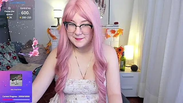 HunnyyLove online show from 02/07/25, 08:42