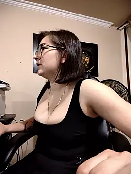 HunnyyLove online show from 03/14/25, 09:54