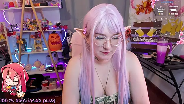 HunnyyLove online show from 10/10/25, 05:23