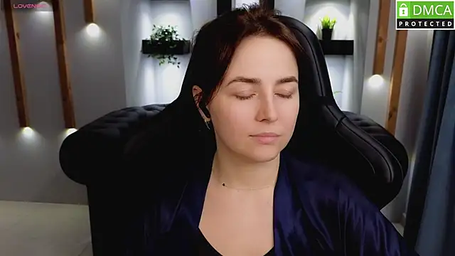 Mira Mermayd online show from 03/21/25, 11:44