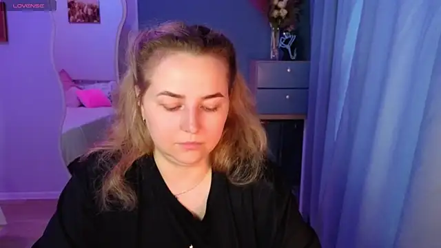 Mira Mermayd online show from 05/08/26, 01:11