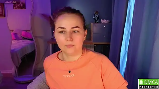 Mira Mermayd online show from 05/25/26, 01:22