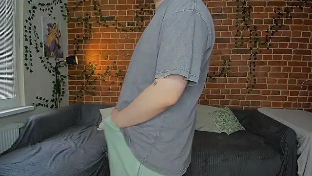 yamy yamy yamy online show from 02/04/26, 09:59