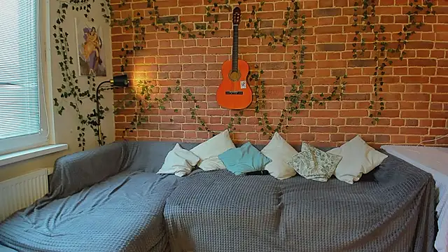 yamy yamy yamy online show from 02/20/26, 11:54