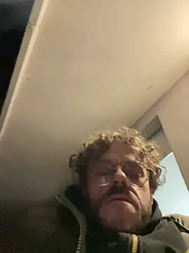 Dirtywheels online show from 01/16/25, 11:59