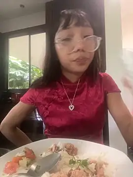 Karmakuro online show from 10/29/25, 08:21