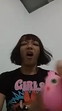 Snapshot of Karmakuro chatting on 06/11/26, 03:48 Karmakuro online show from 06/11/26, 03:48
