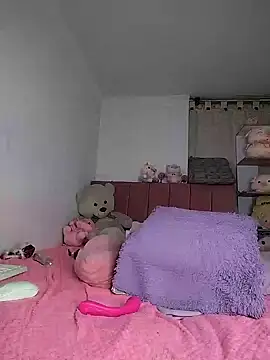 amycute  online show from 01/04/25, 12:27