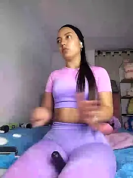 amycute  online show from 01/18/25, 12:24